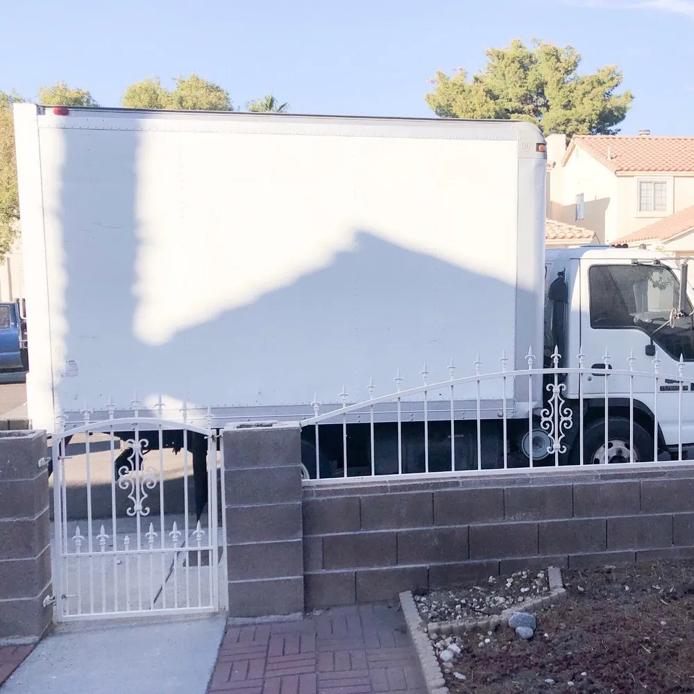 Affordable lawn mowing service experts serving Henderson, NV - 3 Brothers Tree Service