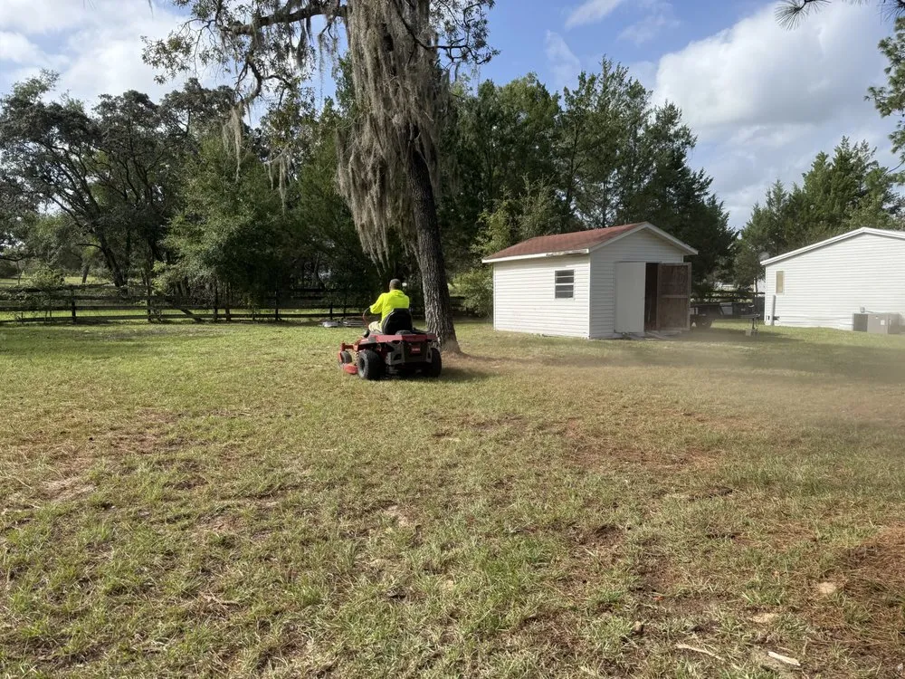 Reliable landscaping services in Ocala, FL by 3 Gremlins