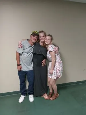 3 In 1 Family Construction and Contracting Logo