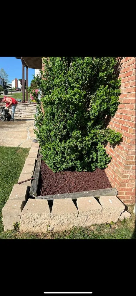 Top-rated landscaping services for beautiful yards in Poca, WV by 3 landscaper’s