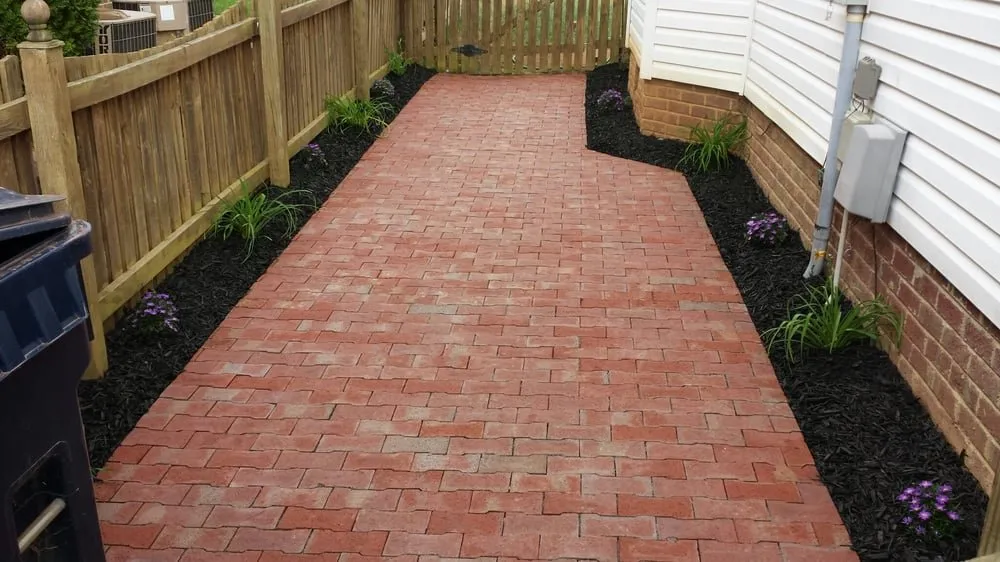 Affordable lawn mowing service in Cornelius, NC - 3 Little Stars Landscape