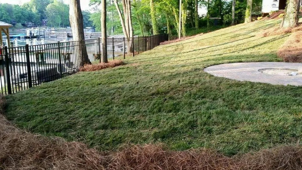 Custom lawn mowing service experts serving Huntersville, NC - 3 Little Stars Landscape