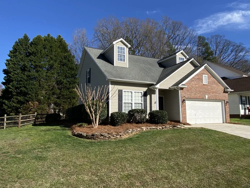 Expert garden landscaping experts serving Charlotte, NC - 3 N 1 Lawn Care