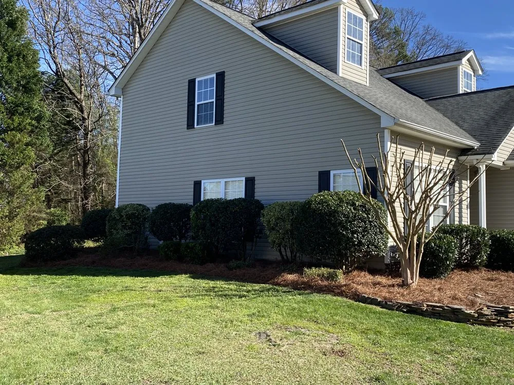 Expert yard maintenance for residential properties across Charlotte, NC - 3 N 1 Lawn Care