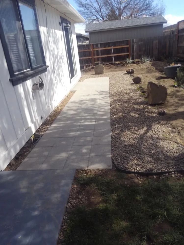 Reliable garden landscaping near you in Eagle Point, OR by 3 Oaks Landscape