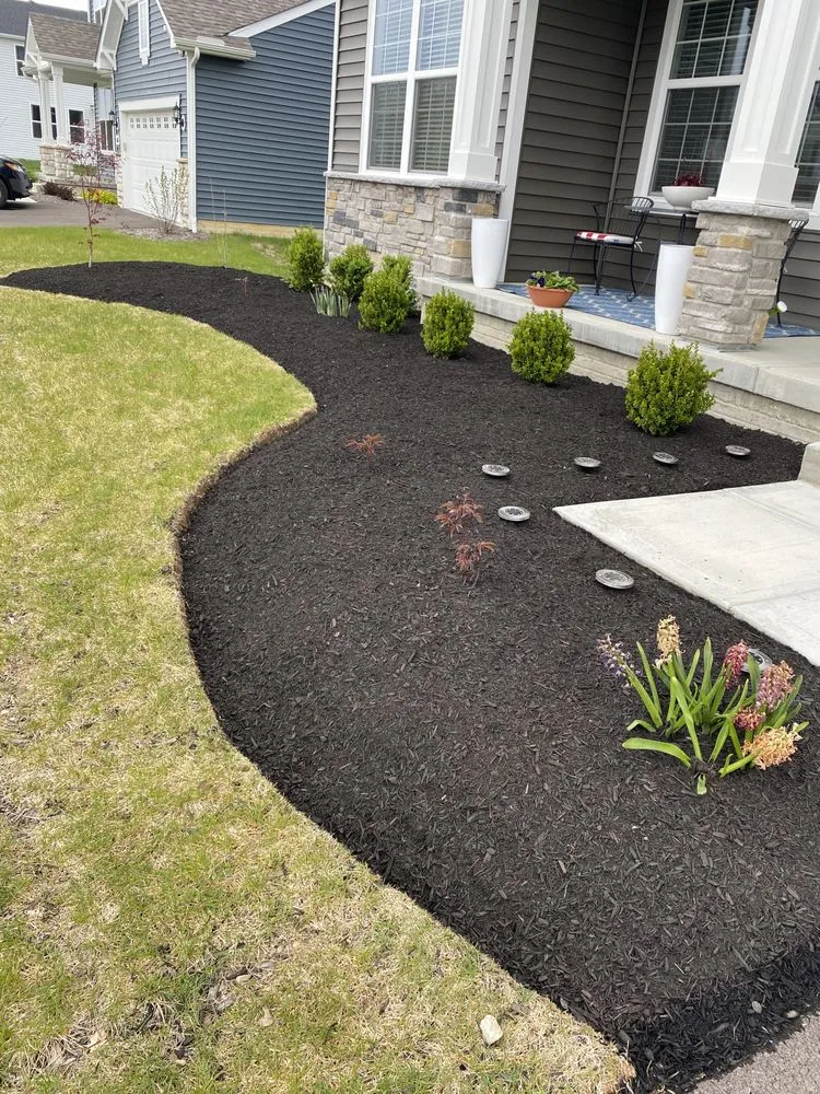 Affordable lawn mowing service in Hilliard, OH by 3 Suns of Columbus