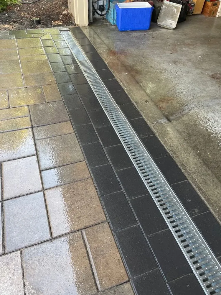 Custom yard cleanup service for beautiful yards across Bay Point, CA - 3 Way Pavers