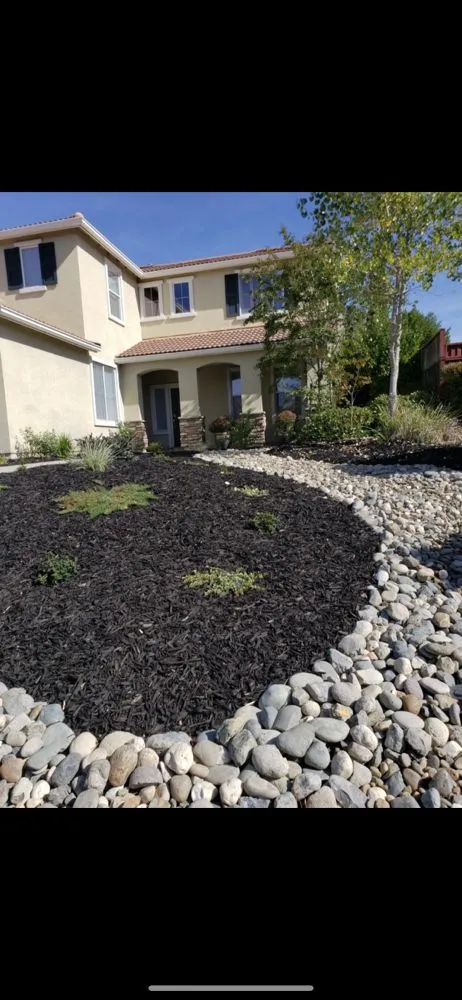Custom landscape design in El Dorado Hills, CA - 3 Ys Lawn Service