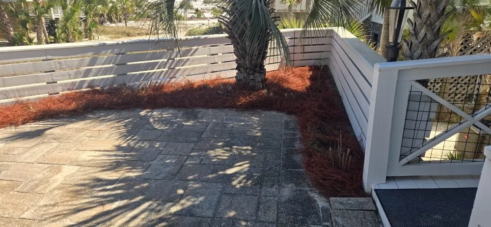 Expert garden landscaping experts serving DeFuniak Springs, FL - 30 A Beach Boyz Lawn Care Services