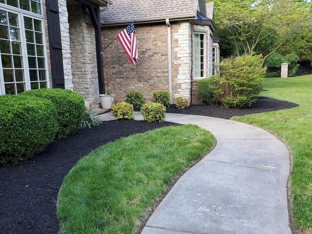 Reliable lawn mowing service in Laurel, DE by 302 Yardworks