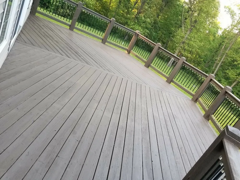 Affordable yard maintenance for residential properties in Pekin, IL by 309 Construction