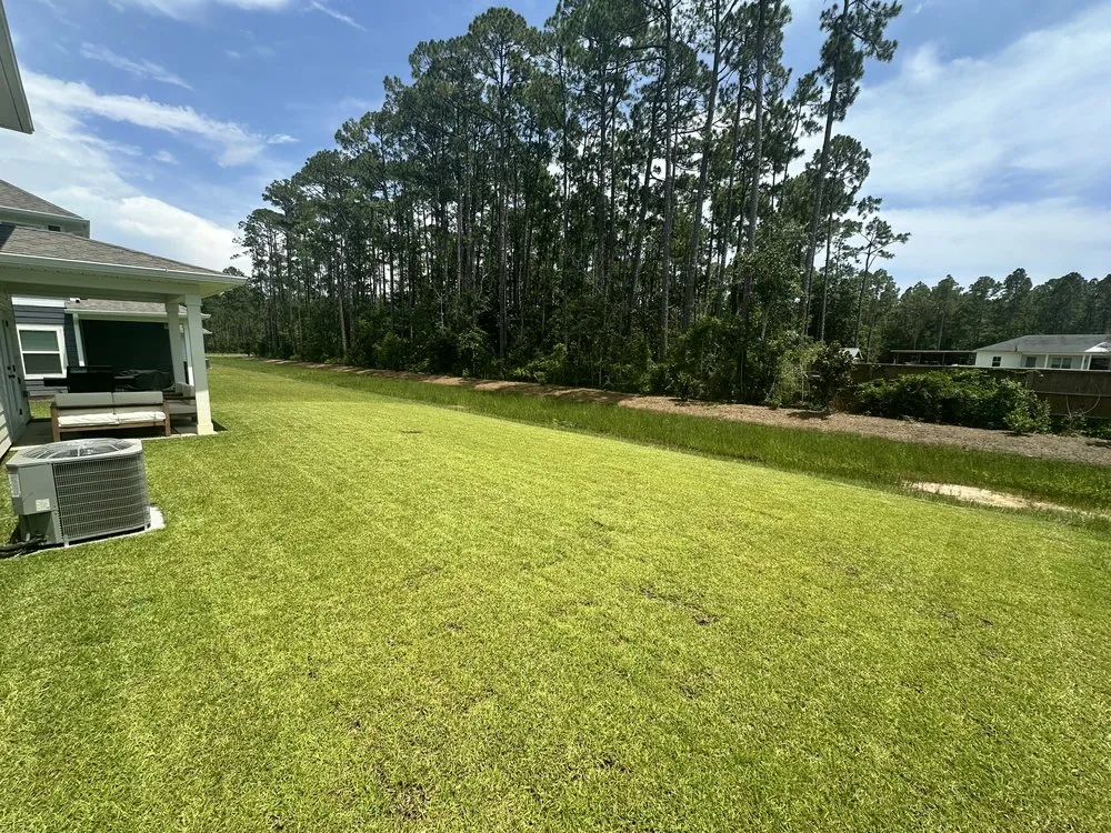Affordable lawn care service for homes across Santa Rosa Beach, FL - 30A Gardens