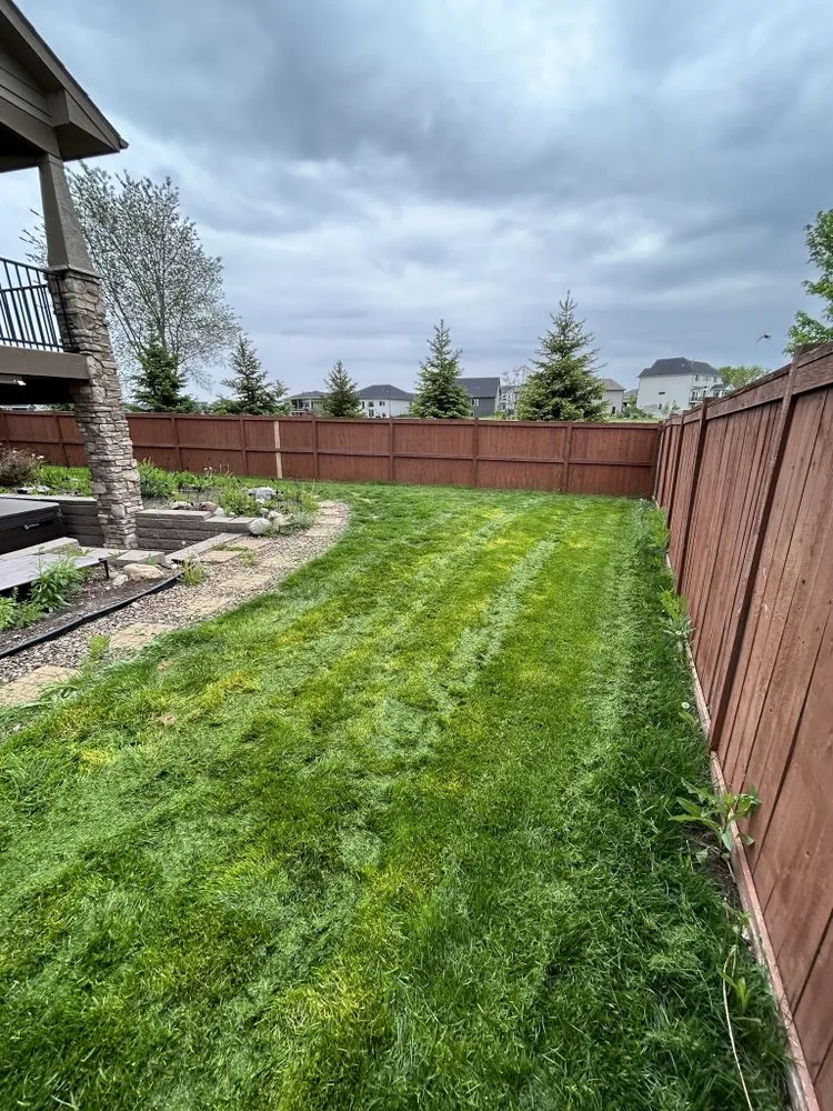 Professional landscape design experts serving Altoona, IA - 310 Lawn N Mulch