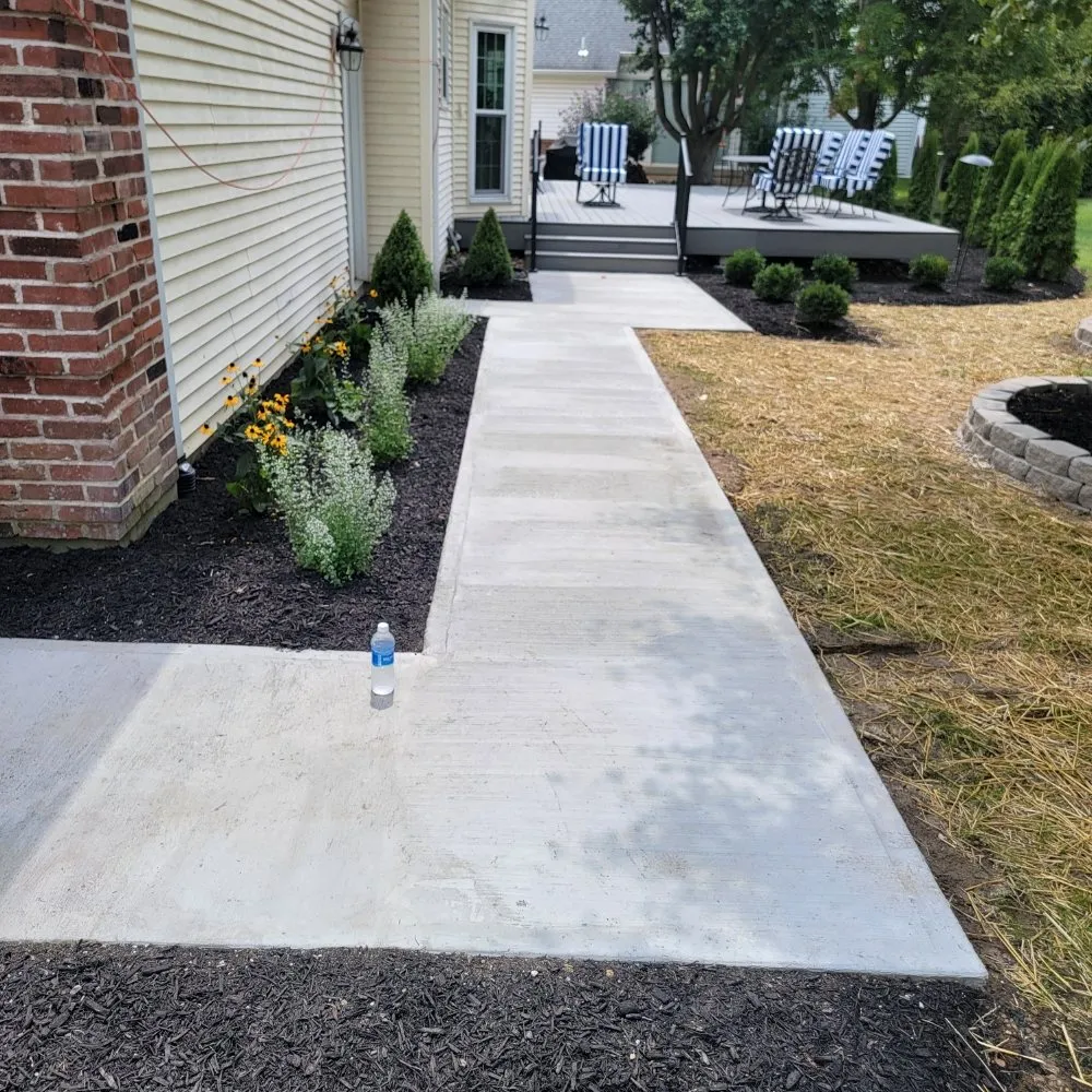 Professional residential landscaping experts serving Ballwin, MO - 314 Outdoor Solutions & Hardscapes