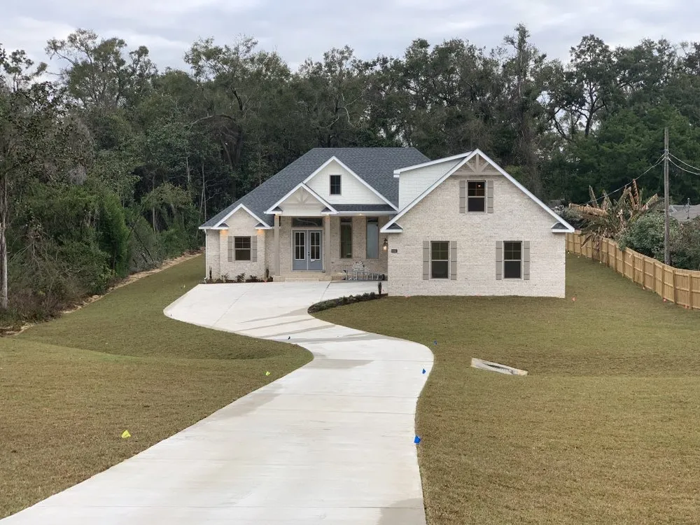 Professional garden landscaping in Pensacola, FL by 32 Division