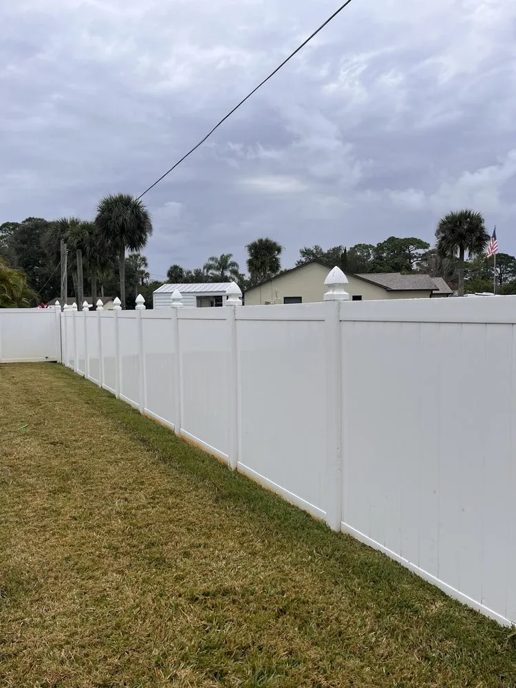 Professional yard cleanup service for beautiful yards across West Melbourne, FL - 321 Outdoor Services