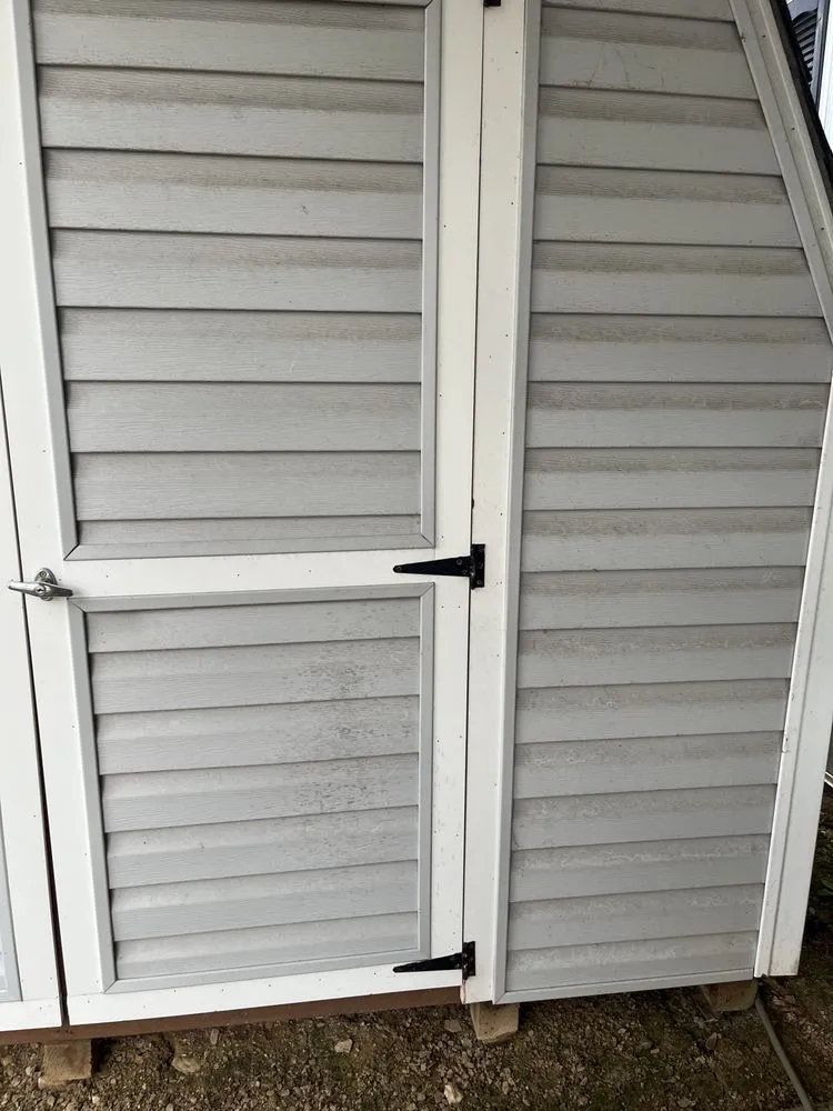 Professional lawn mowing service experts serving Womelsdorf, PA - 335 Home Services