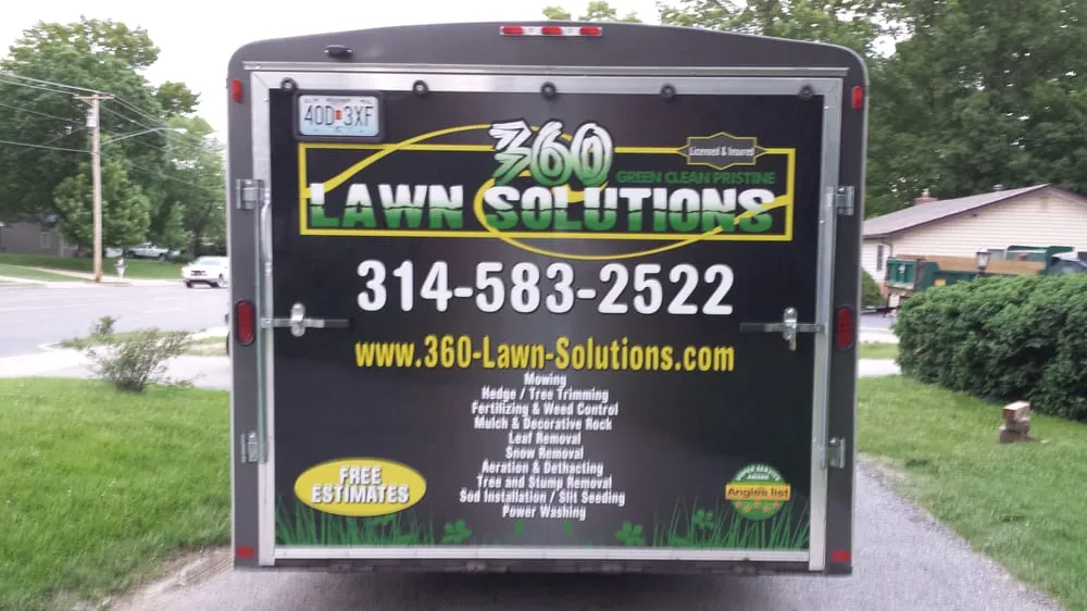 Local yard cleanup service in Saint Louis, MO by 360 Lawn Solutions