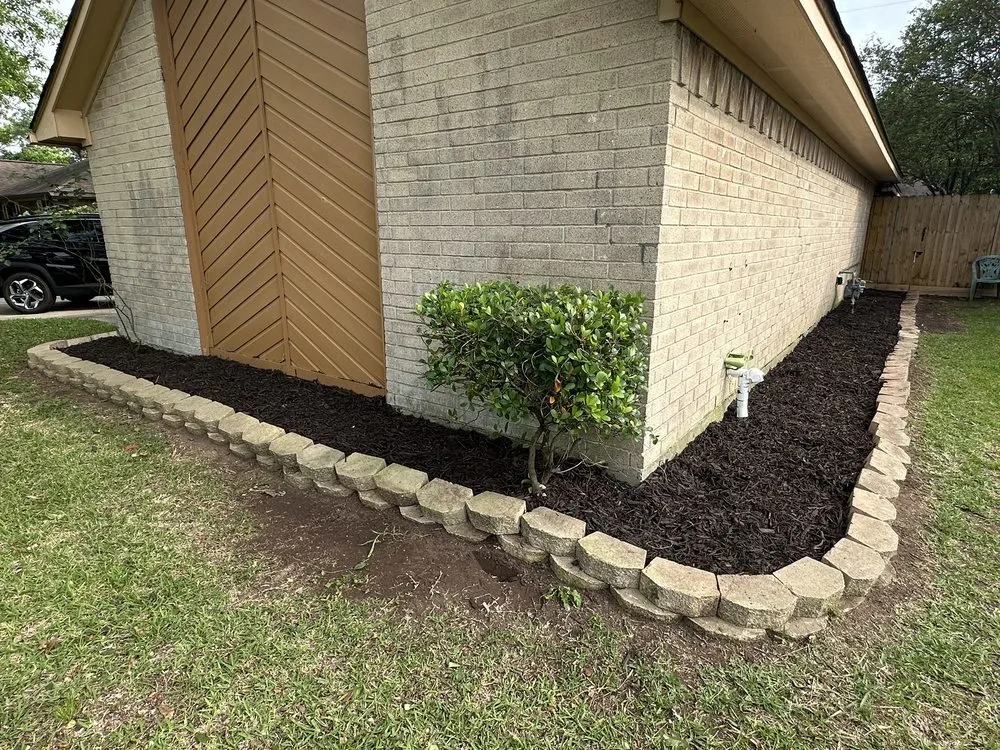 Custom lawn care service experts serving Galveston, TX - 360Blue Home Services