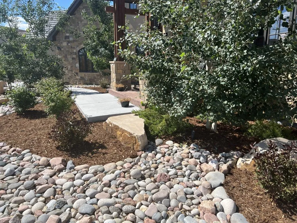 Custom lawn mowing service in Denver, CO - 3A Lawn Care