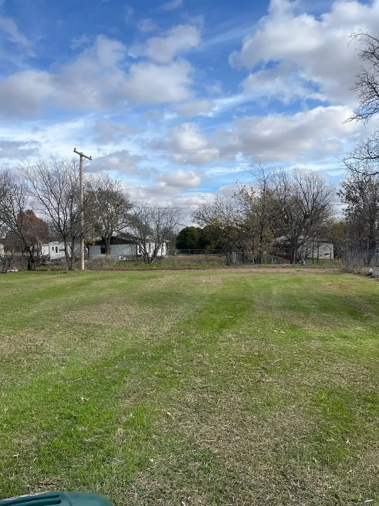 Trusted garden landscaping experts serving Vernon, TX - 3Akers Lawn And Handy Services