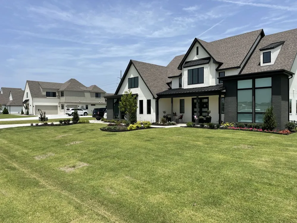 Local yard maintenance for residential properties in Tulsa, OK by 3ALandscapes