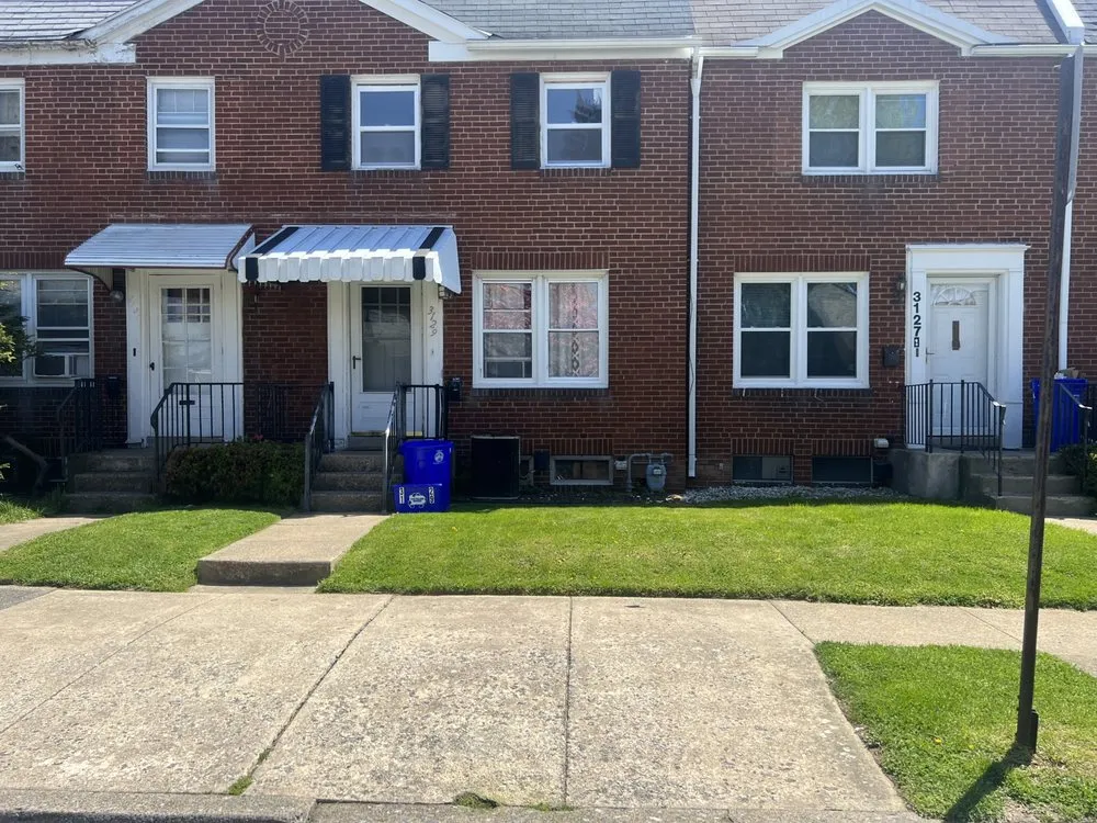 Local lawn care service experts serving Harrisburg, PA - 3bs Mowing