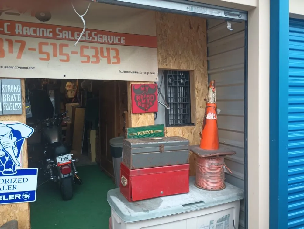 Custom yard cleanup service near you across Indianapolis, IN - 3C racing sales and service