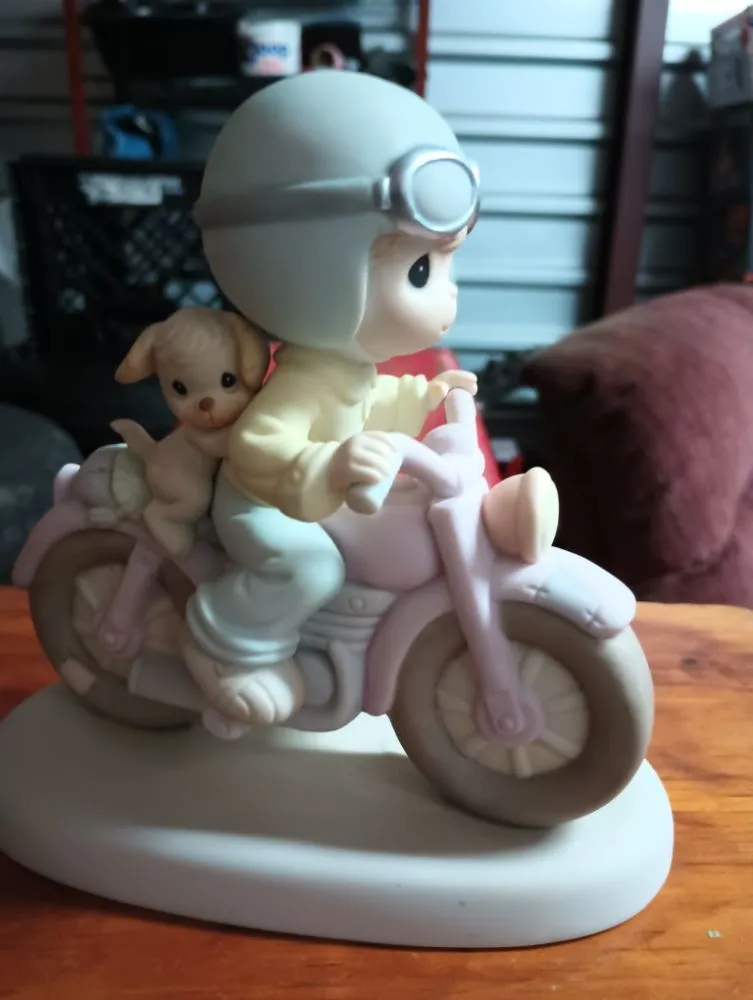 Expert lawn mowing service for year-round maintenance across Indianapolis, IN - 3C racing sales and service