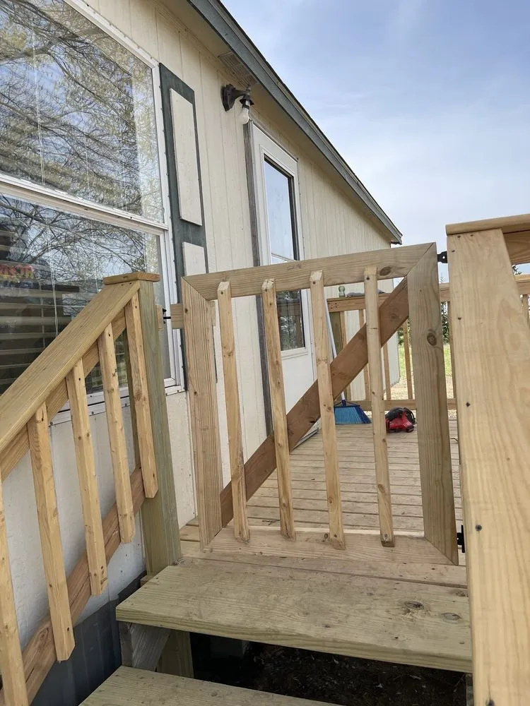 Expert yard maintenance for year-round maintenance in McAlester, OK by 3D Landscape Service