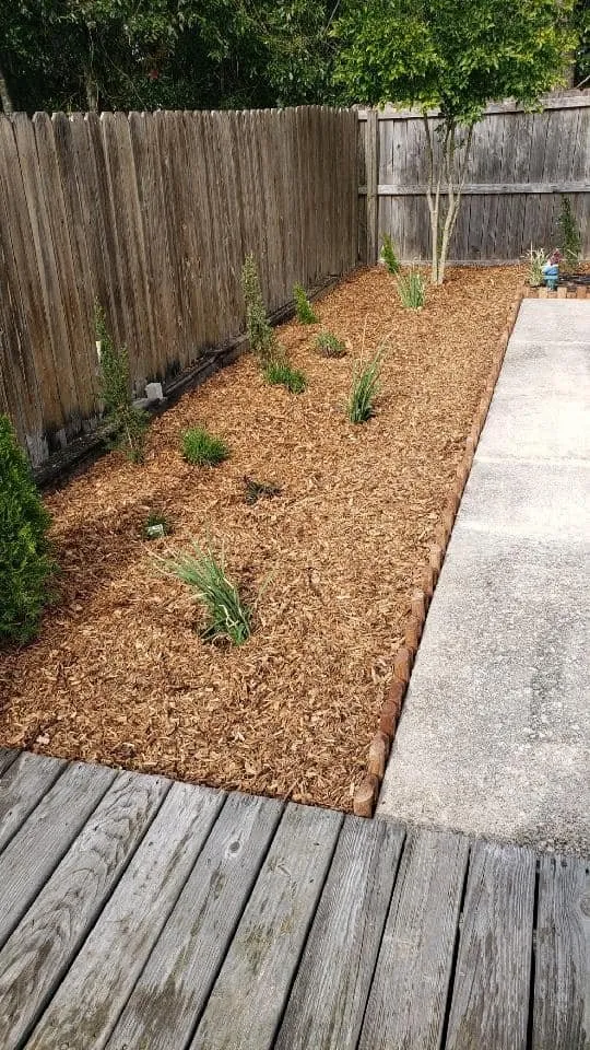 Reliable yard cleanup service for residential properties in Niceville, FL by 3D Yardscapes