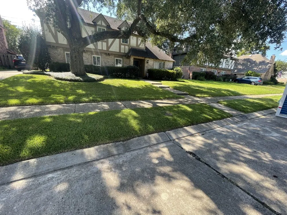 Professional residential landscaping for homes in New Orleans, LA by 3DBLandscaping