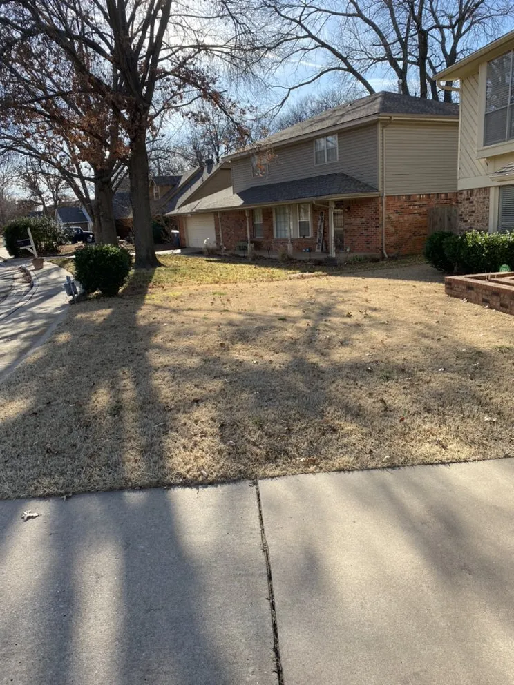 Expert lawn care service for homes across Edmond, OK - 3DL Landscape & Lawn