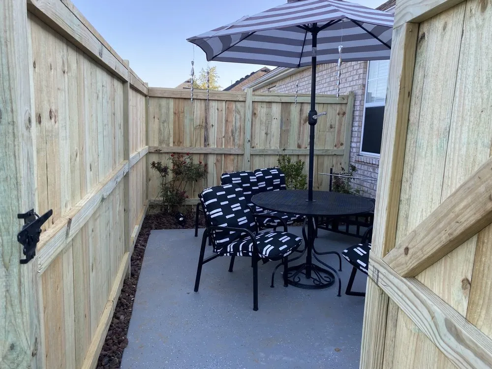 Trusted landscape installation for year-round maintenance in Murfreesboro, TN by 3MR&R Fence and Landscaping