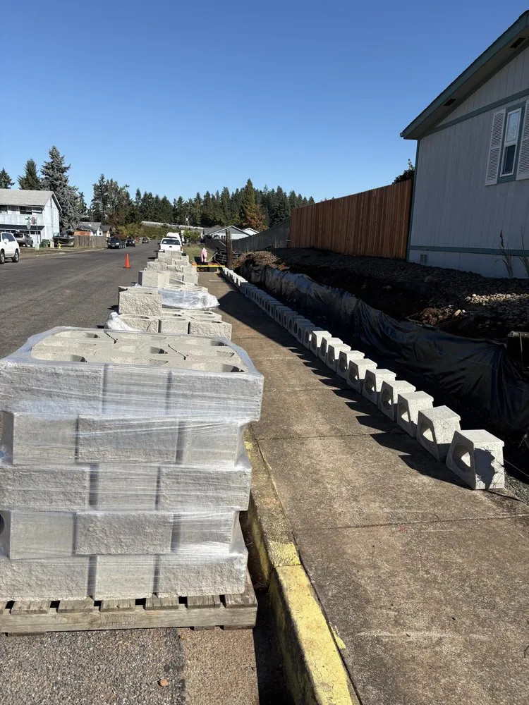 Reliable outdoor landscaping in Cottage Grove, OR by 3R Diamonds