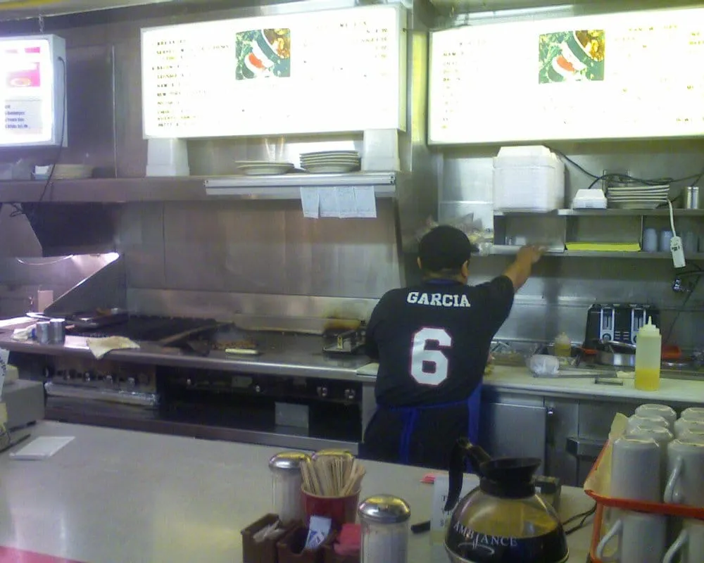 Local lawn care service for beautiful yards across Cottage Grove, OR - 3R Diamonds