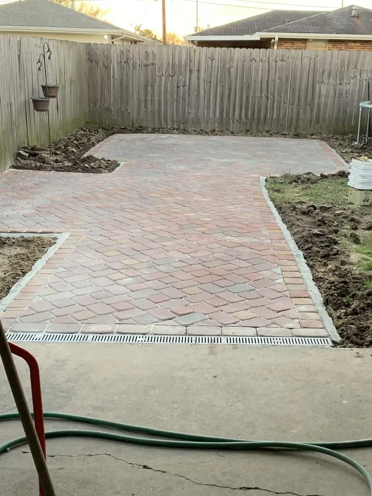 Trusted yard maintenance in Metairie, LA by 3rd Generation Landscape