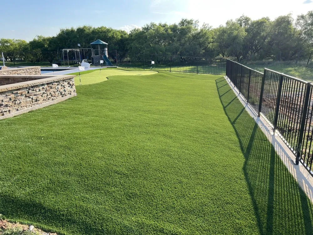 Expert landscaping services experts serving Stephenville, TX - 3T Outdoor Services