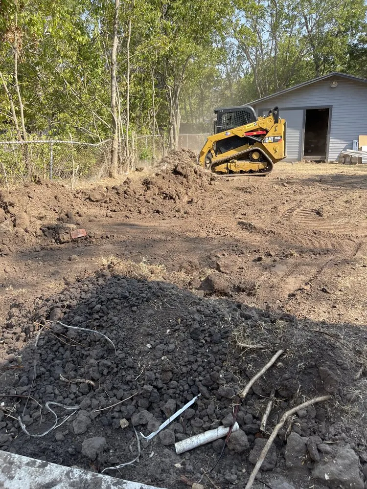 Professional residential landscaping for homes in Corsicana, TX by 3T Services