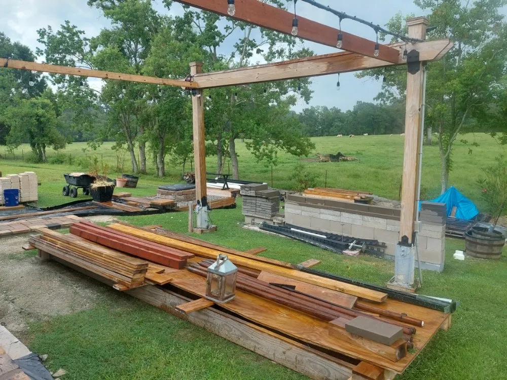 Affordable landscape design experts serving Baton Rouge, LA - 4 Bros In A Truck Lawn Service