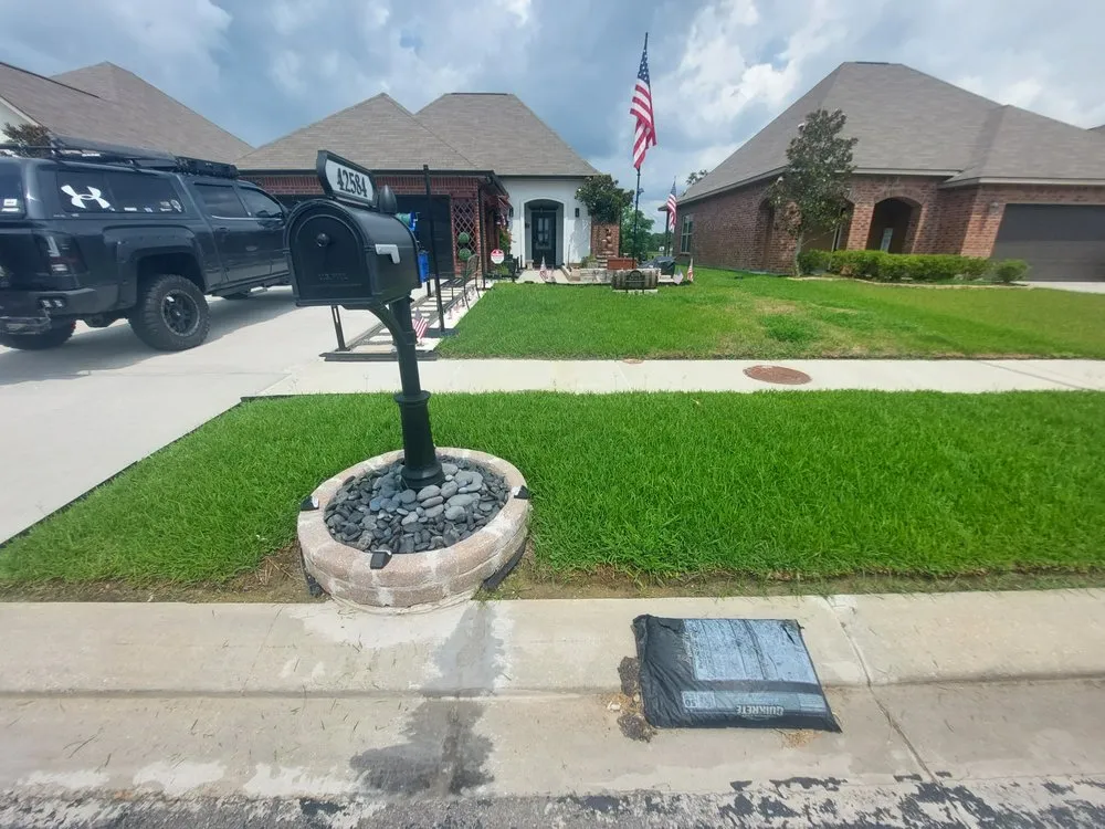 Affordable residential landscaping for year-round maintenance in Baton Rouge, LA by 4 Bros In A Truck Lawn Service