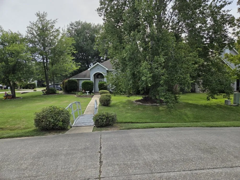 Top-rated landscape design in New Orleans, LA - 4 Brothers Lawn & Care Services