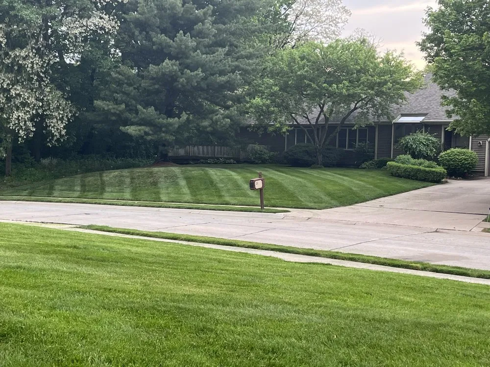 Custom landscape design experts serving Aledo, IL - 4 C Sons lawn care