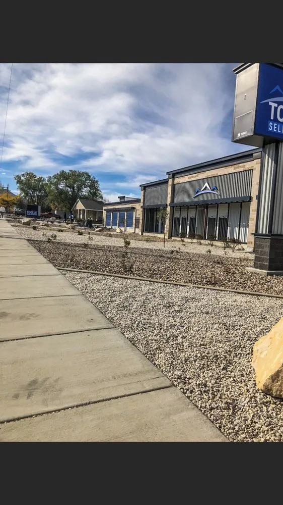 Reliable lawn mowing service in West Valley City, UT - 4 Corners Landscaping