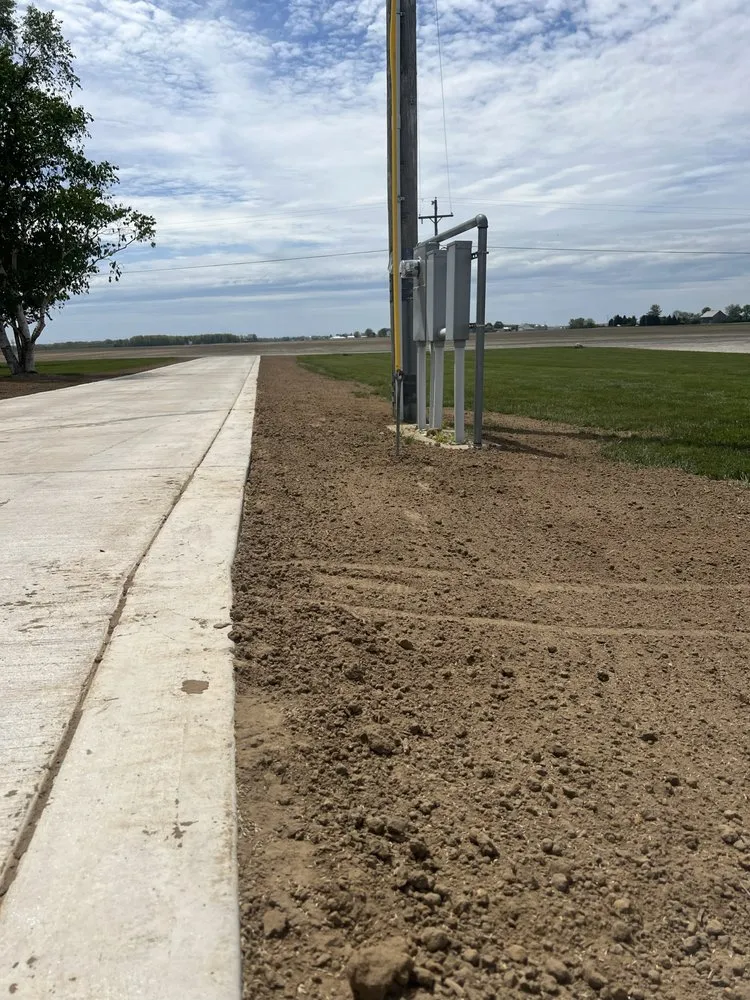 Trusted outdoor landscaping for outdoor upgrades in Monroeville, OH by 4 County Lawncare