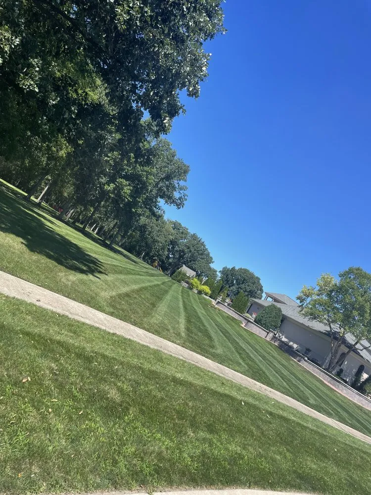 Top-rated lawn care service with custom design across Pontiac, IL - 4 Elements Lawn To Landscaping