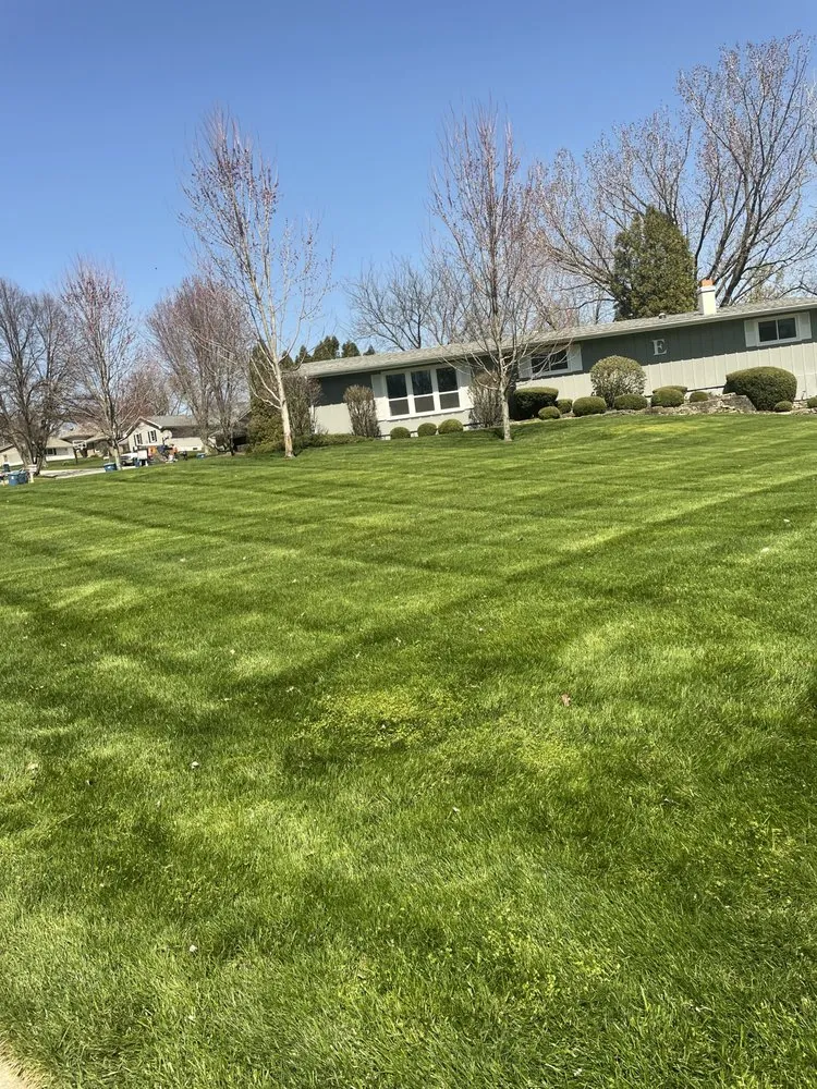 Trusted yard maintenance in Pontiac, IL - 4 Elements Lawn To Landscaping