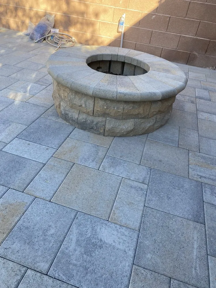 Local yard maintenance experts serving Las Vegas, NV - 4 Evergreen Maintenance & Landscaping