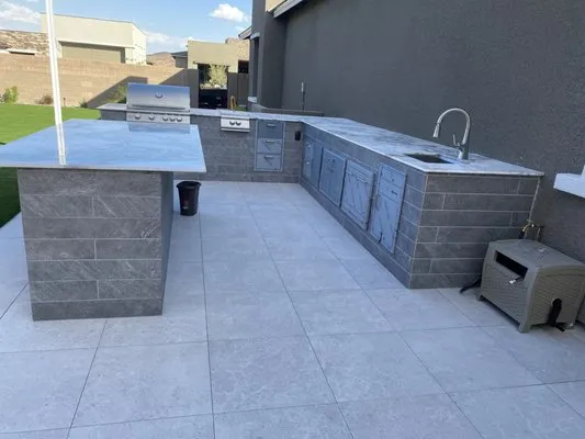 4 Evergreen Maintenance & Landscaping Logo