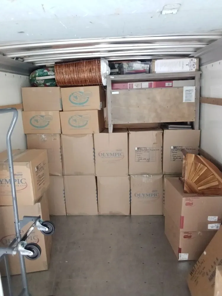 Local landscape installation experts serving Columbus, GA - 4 Hands Movers